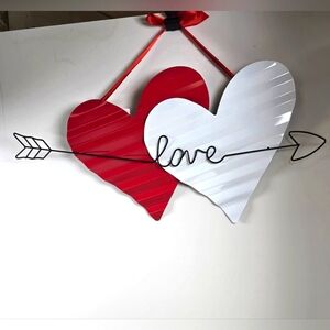 Red and White Double Heart Wall Metal Decor Nwt